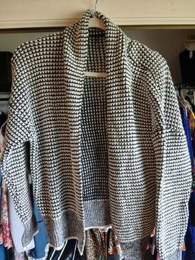 Cozy Open-Front Black & White Knit Cardigan